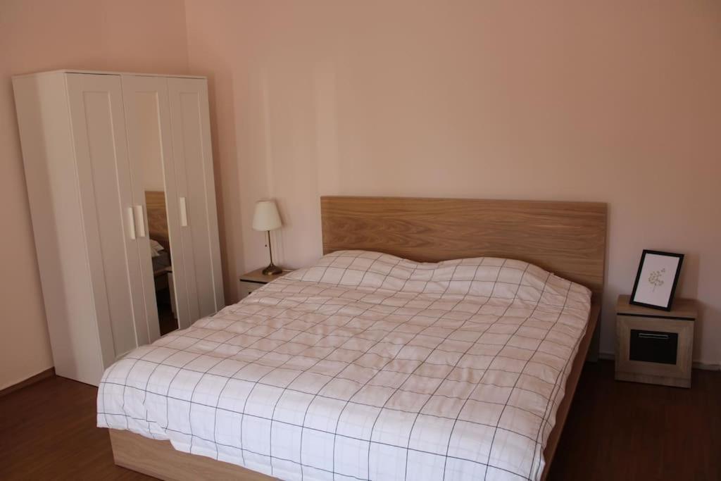 The Oasis By Downtown Apartments Targu Mures Exterior photo